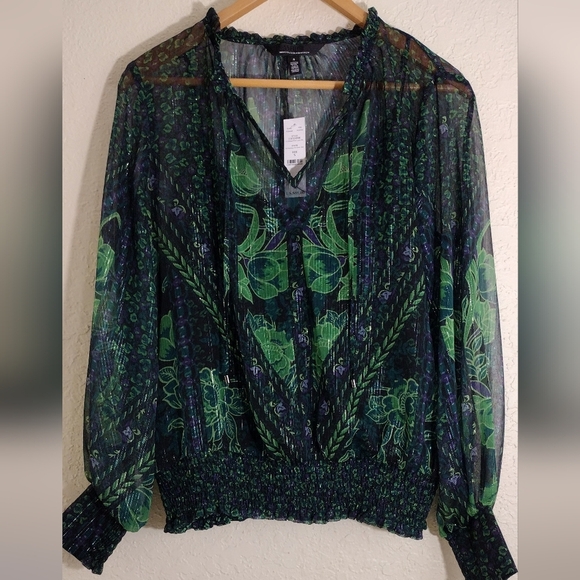 White House Black Market Vibrant Green and Black Floral Blouse - Picture 5 of 10